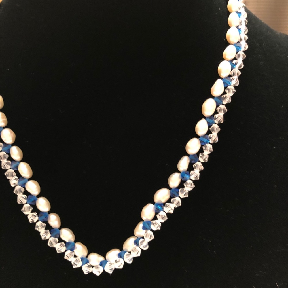 Pearl & Crystal Necklace Set
